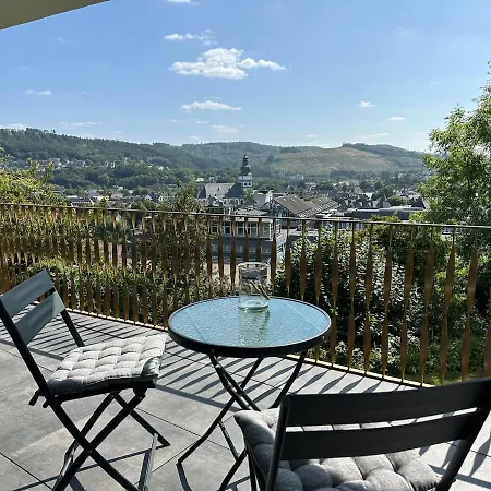 Chices In Zentraler Lage Mit Grossem Balkon * 아텐도른