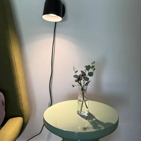 아파트 Chices In Zentraler Lage Mit Grossem Balkon *