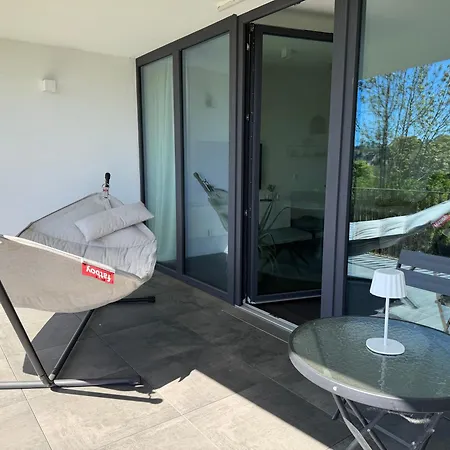 Chices In Zentraler Lage Mit Grossem Balkon アッテンドルン