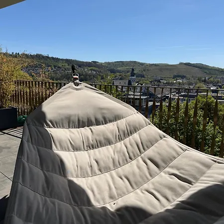 アパート Chices In Zentraler Lage Mit Grossem Balkon アッテンドルン