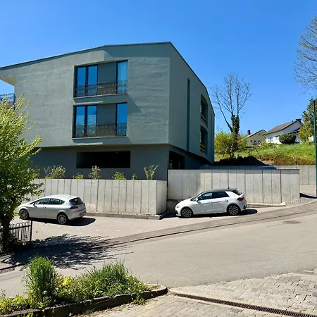 アパート Chices In Zentraler Lage Mit Grossem Balkon アッテンドルン